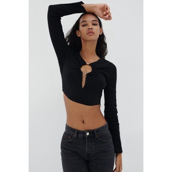 Rare Zara Metal Loop Linen Black Long Sleeve Crop Top - Picture 7 of 12